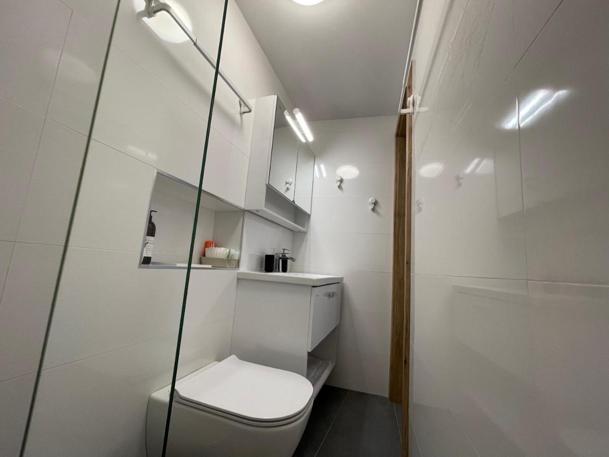 Apartments Piranom Екстер'єр фото